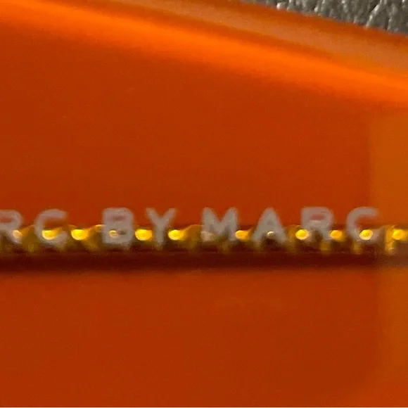 Marc By Marc Jacobs Oversized Tortoiseshell Brown Sunglasses - Picture 5 of 6